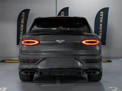 Bentley Bentayga, I Рестайлинг 2021 — миниатюра 2