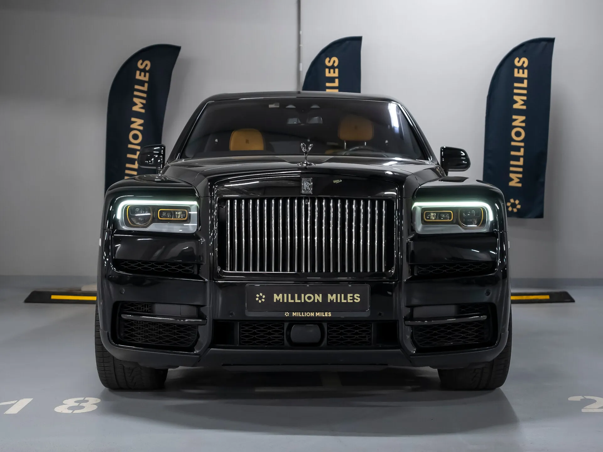 Rolls-Royce Cullinan Black Badge, I 2022 фото 9