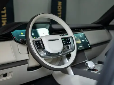 Land Rover Range Rover Long, V 2025 — миниатюра 3