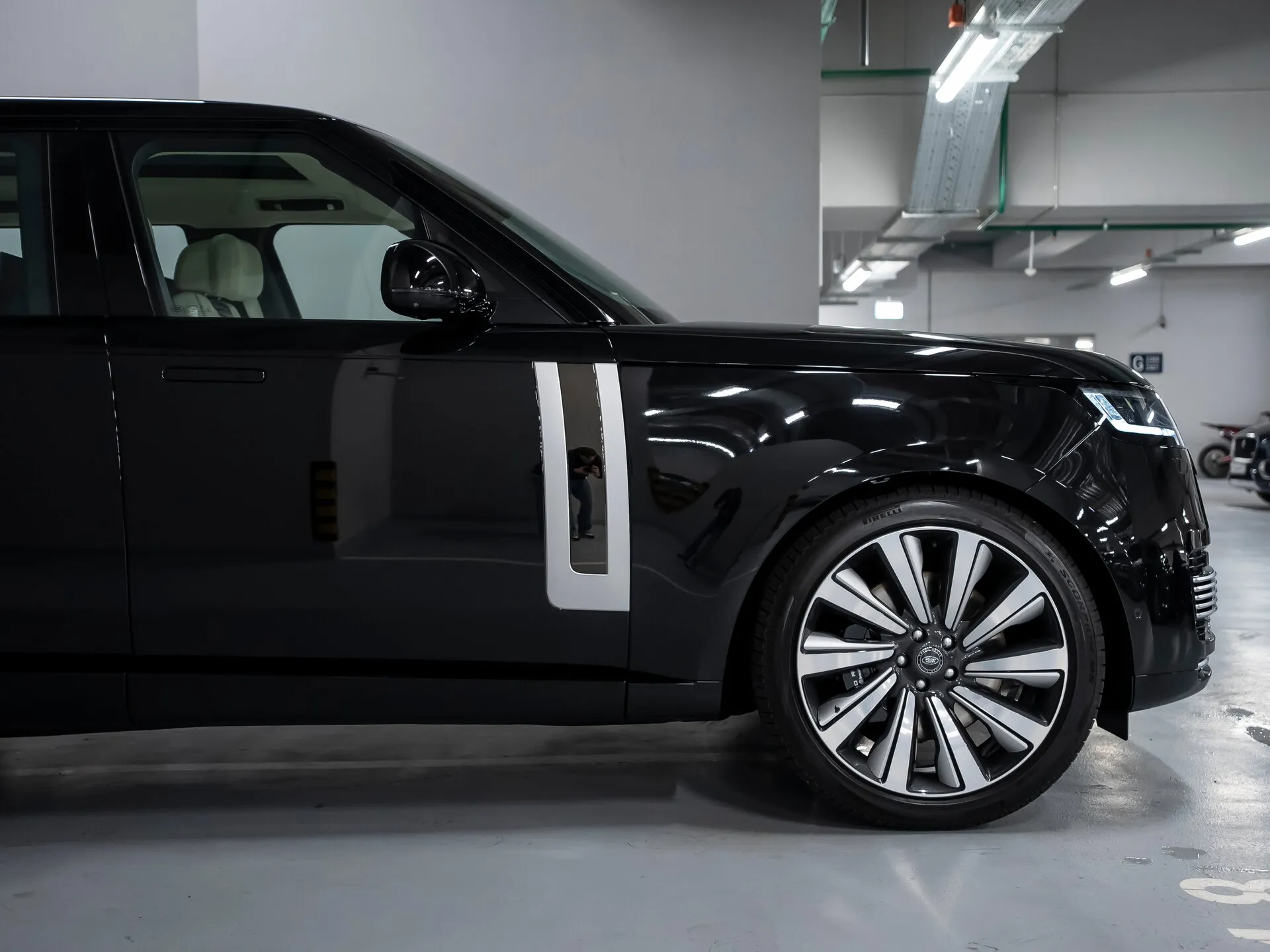 Land Rover Range Rover Long, V 2025 фото 6