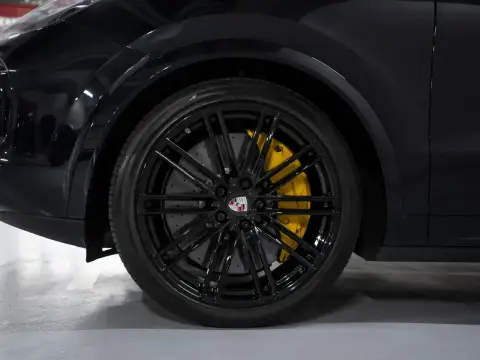 Porsche Cayenne Turbo, Iii 2018 — миниатюра 3