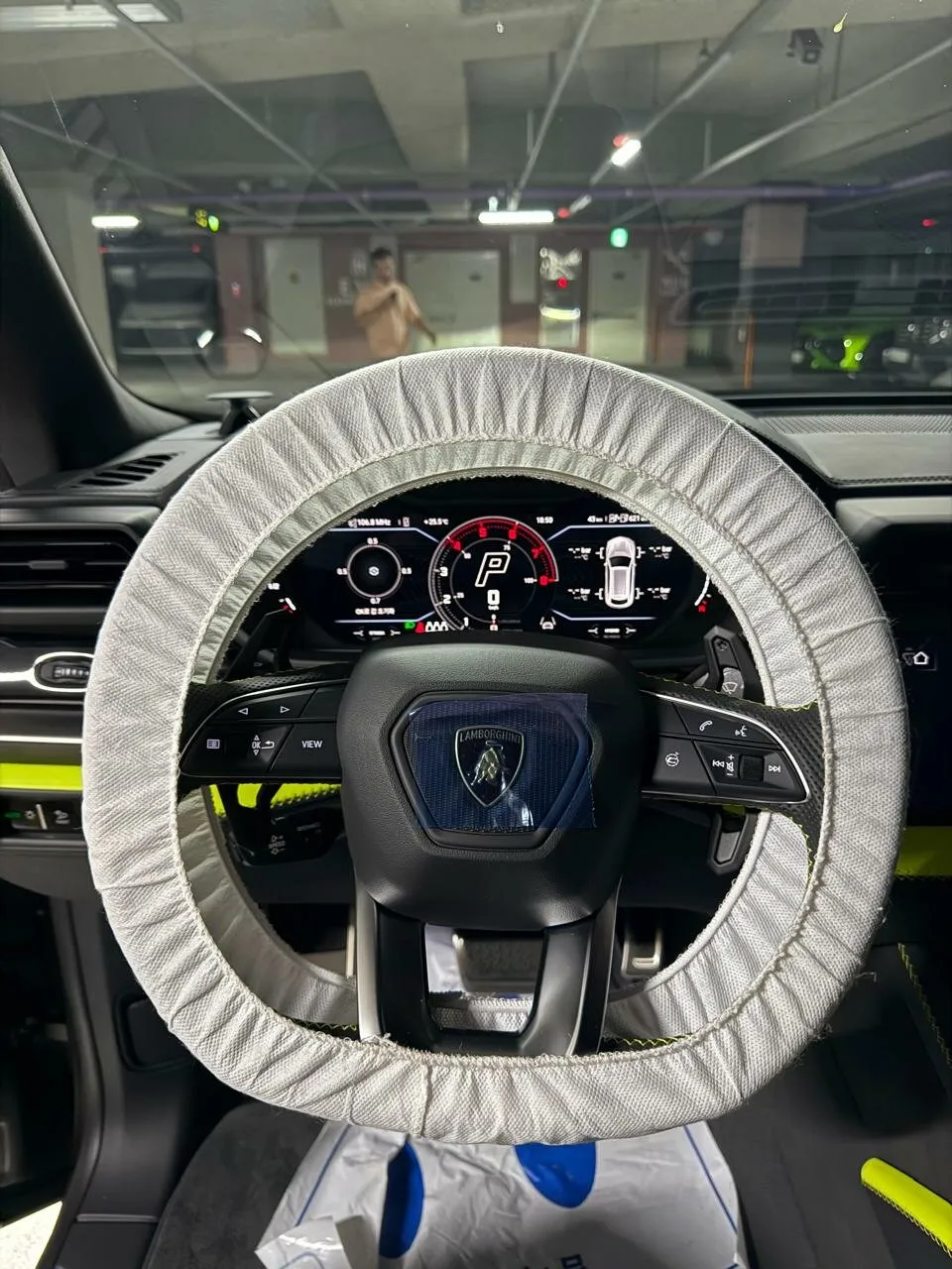 Lamborghini Urus Se, I Рестайлинг 2025