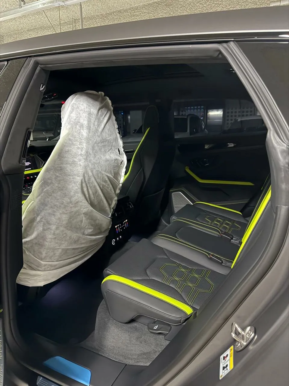 Lamborghini Urus Se, I Рестайлинг 2025 фото 6