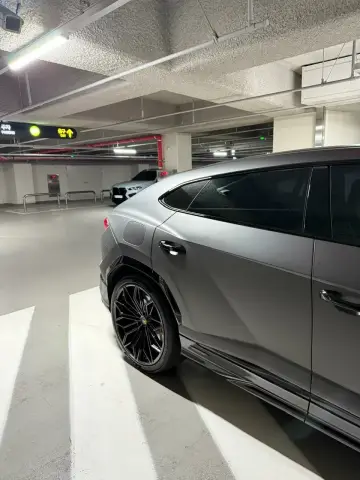 Lamborghini Urus Se, I Рестайлинг 2025 — миниатюра 7
