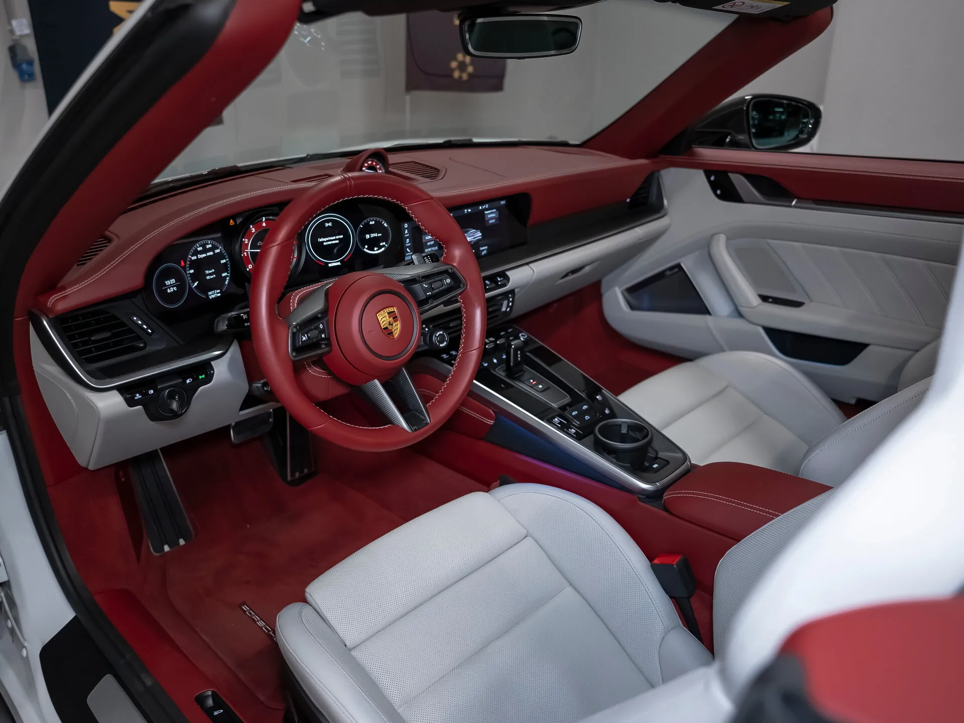 Porsche 911 Turbo S, Viii (992) 2020 фото 2