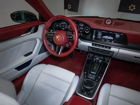 Porsche 911 Turbo S, Viii (992) 2020 — миниатюра 1