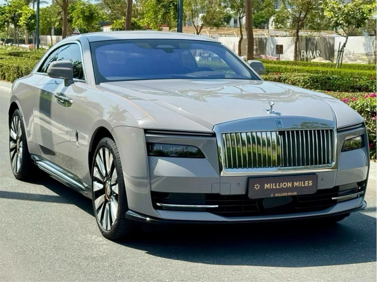 Rolls-Royce Spectre, I 2025 фото 9