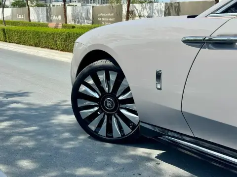 Rolls-Royce Spectre, I 2025 — миниатюра 9