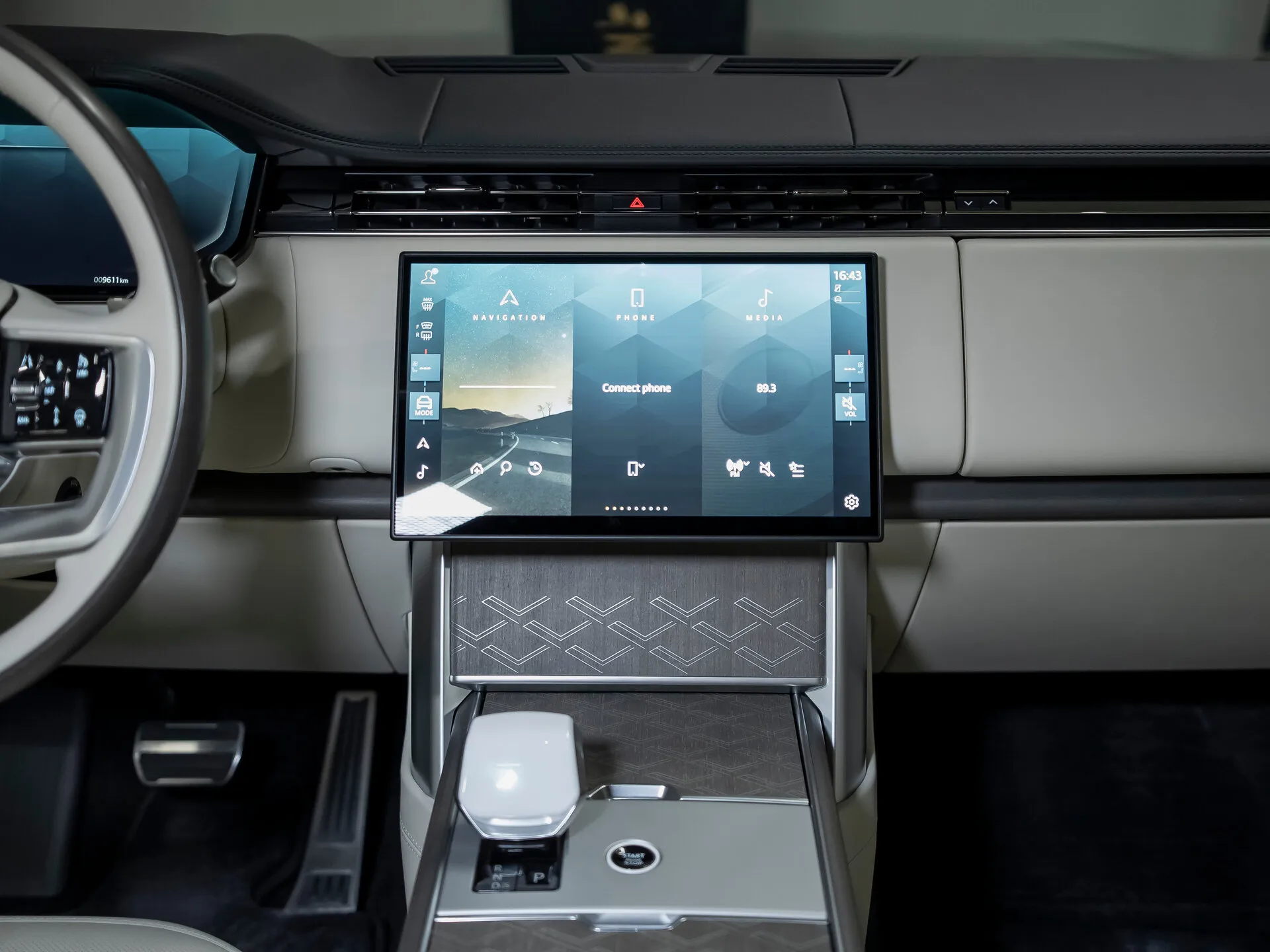 Land Rover Range Rover, V 2023 фото 6