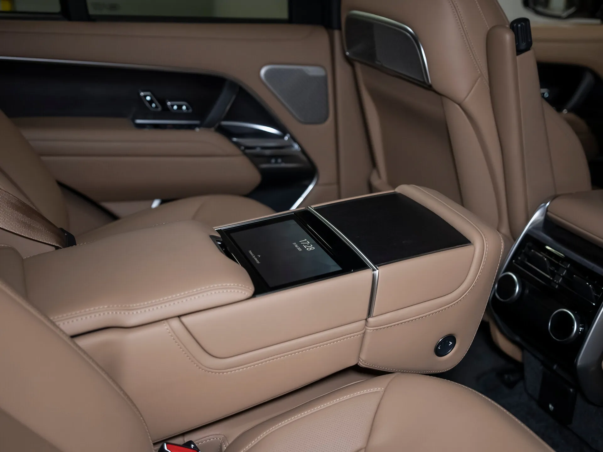 Land Rover Range Rover, V 2025 фото 10