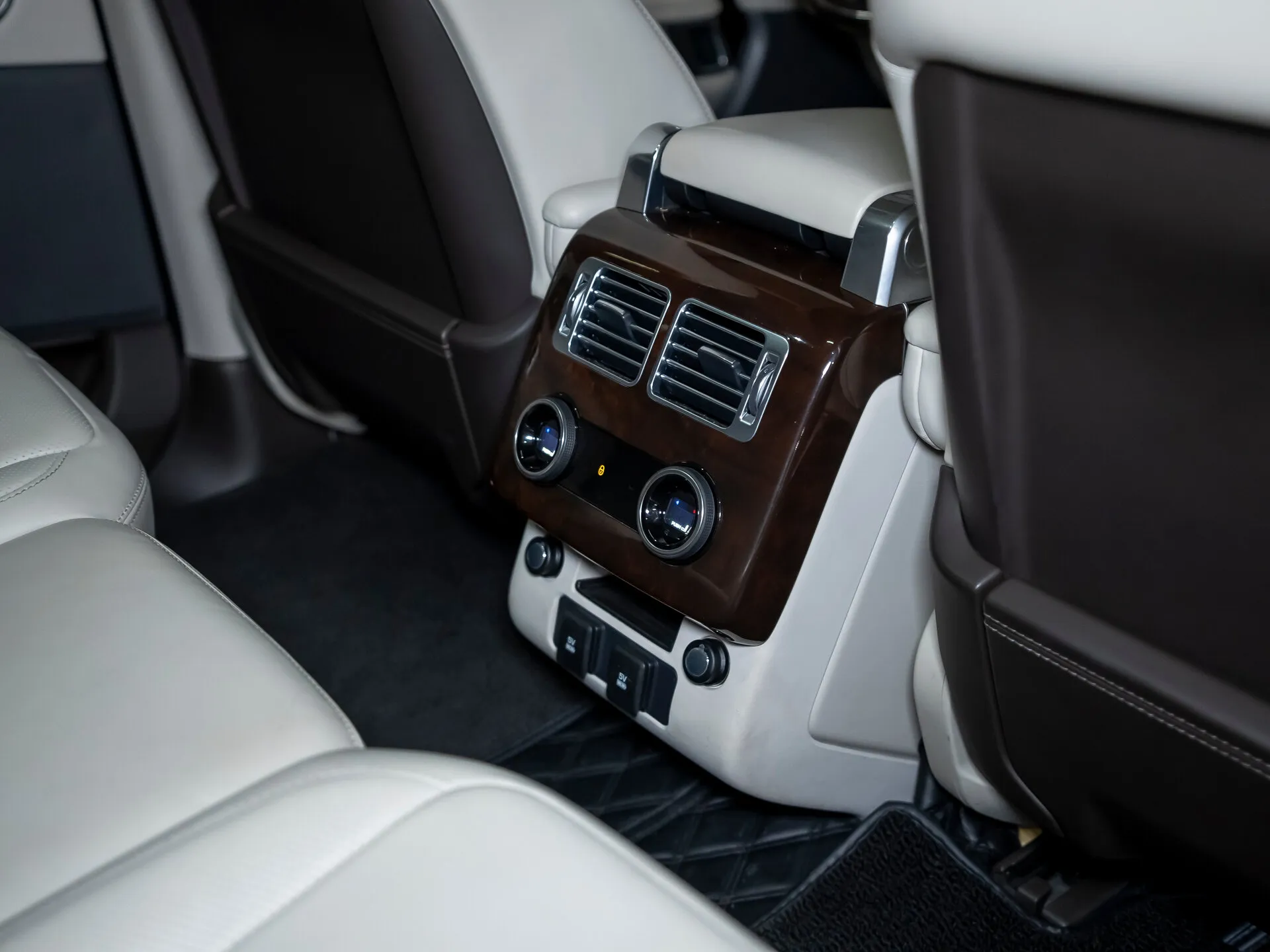 Land Rover Range Rover, Iv Рестайлинг 2020