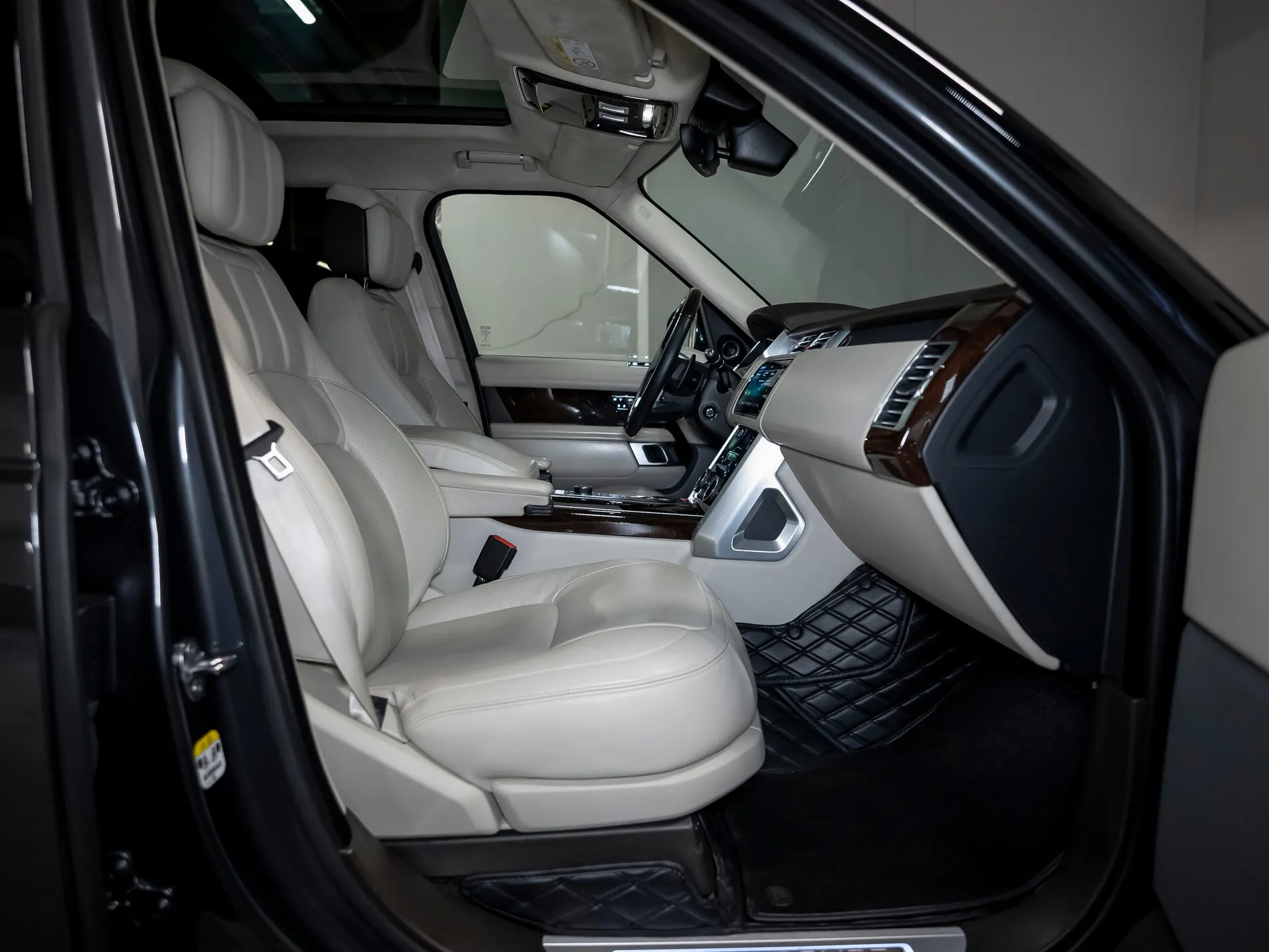 Land Rover Range Rover, Iv Рестайлинг 2020 фото 2