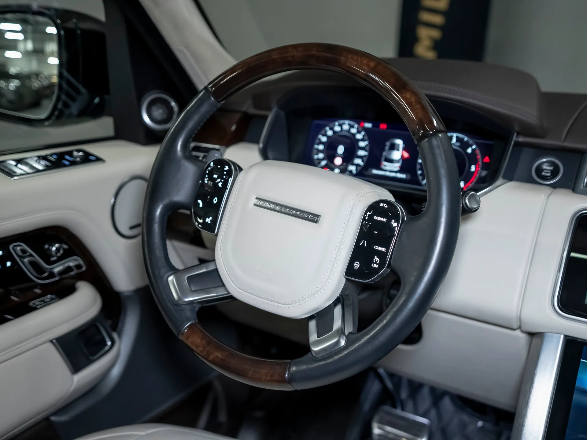 Land Rover Range Rover, Iv Рестайлинг 2020 фото 4