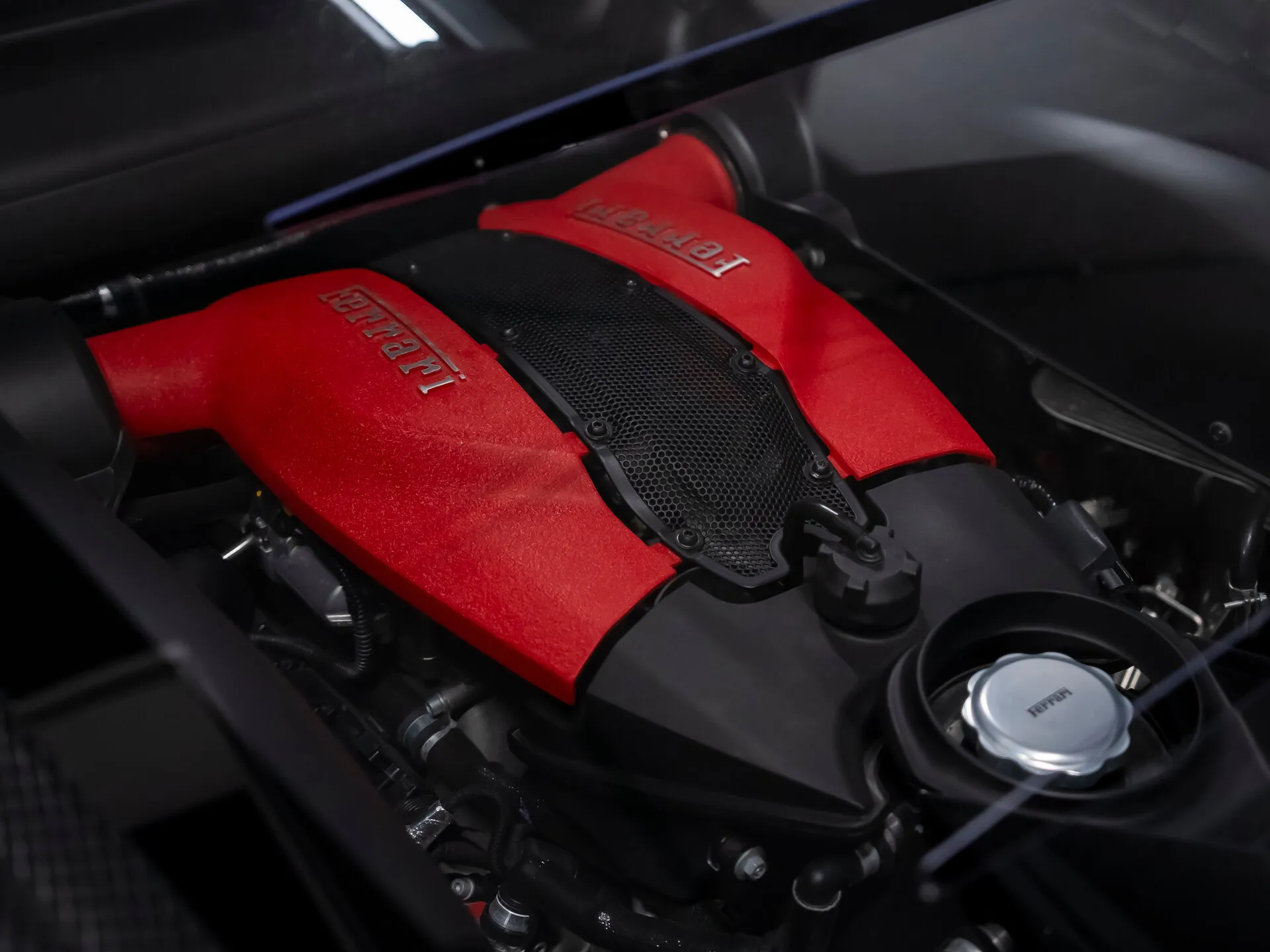 Ferrari F8 Tributo, I 2021