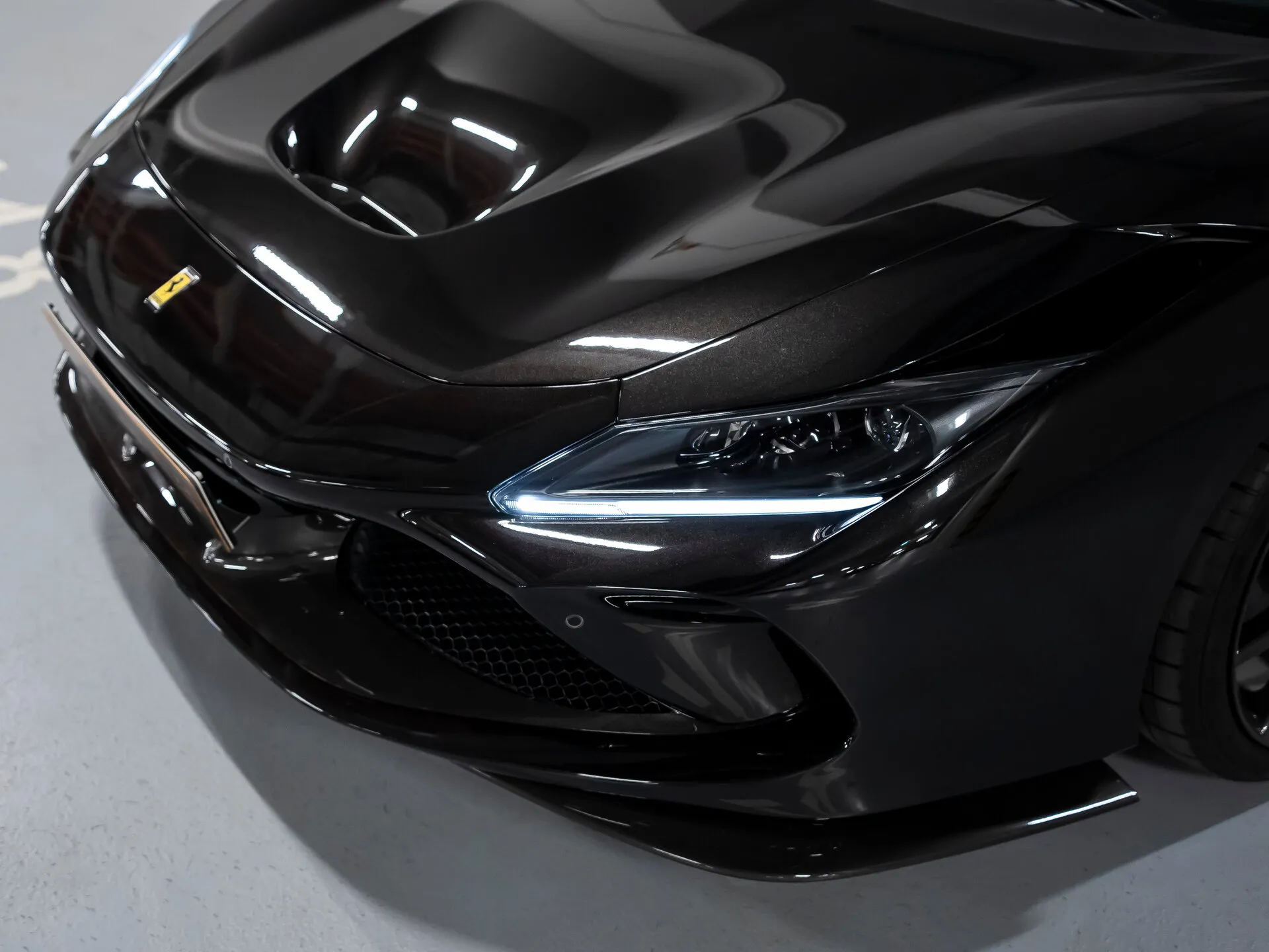 Ferrari F8 Tributo, I 2021 фото 7