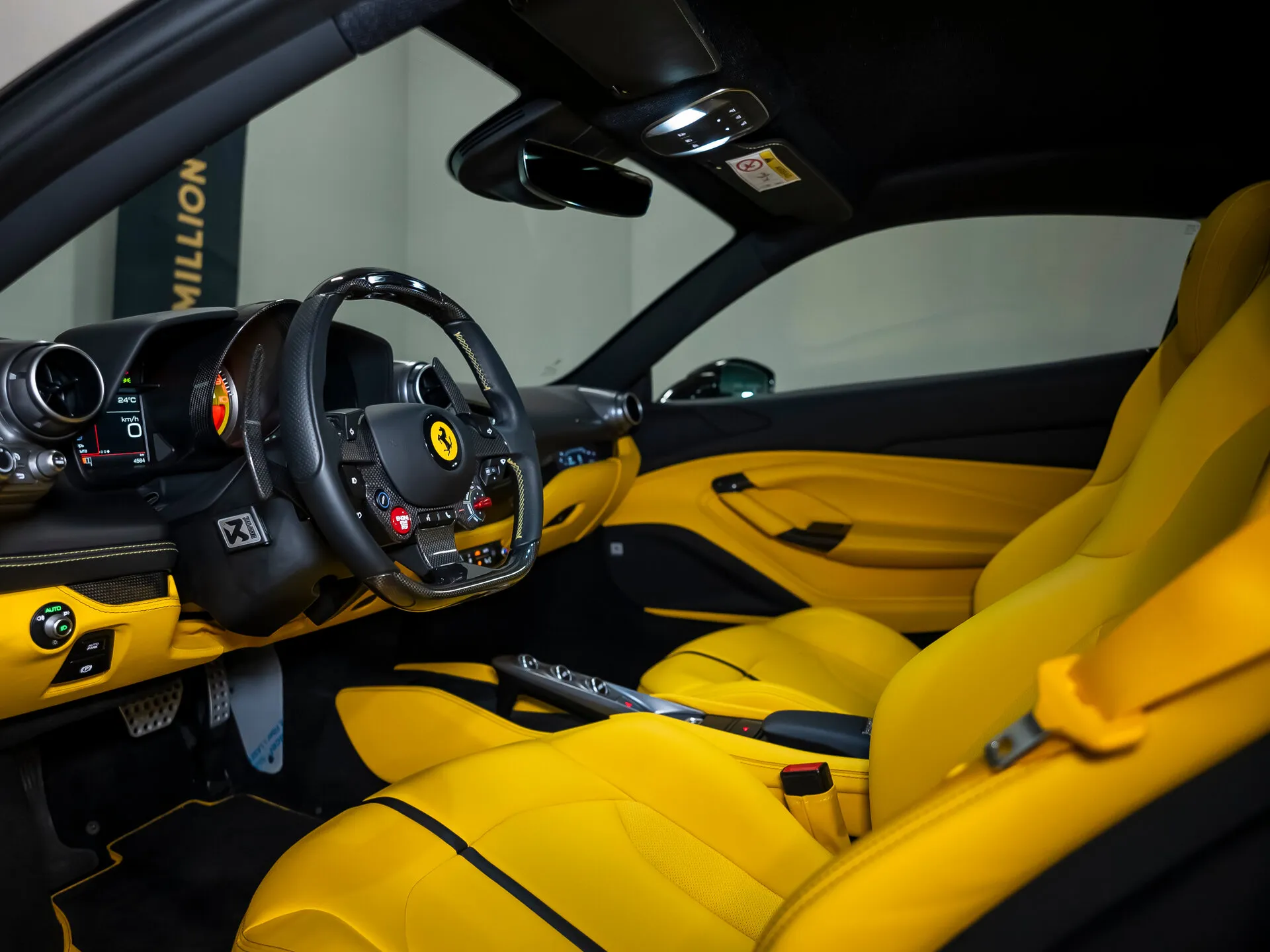 Ferrari F8 Tributo, I 2021 фото 8