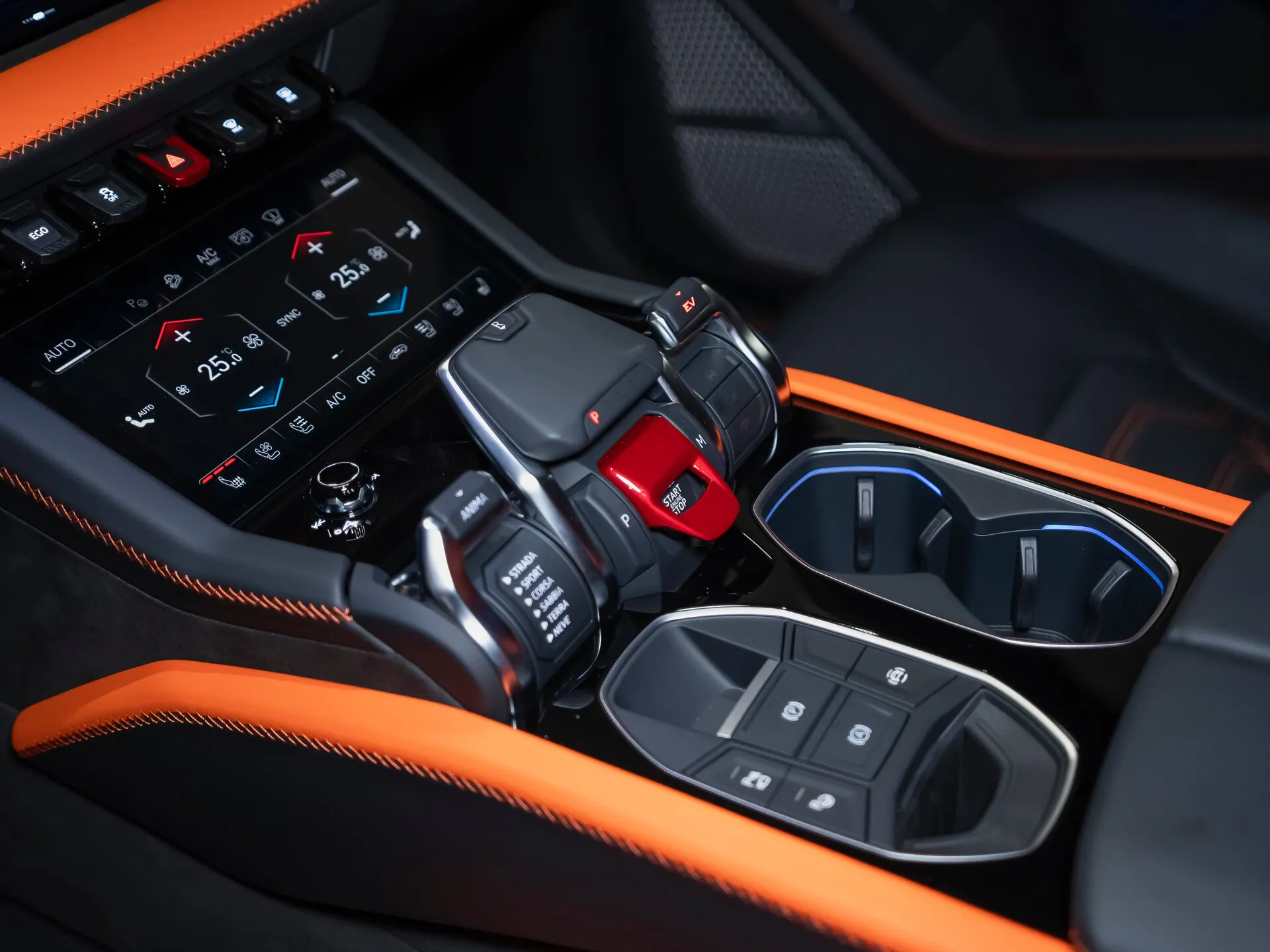 Lamborghini Urus Se, I Рестайлинг 2025 фото 3