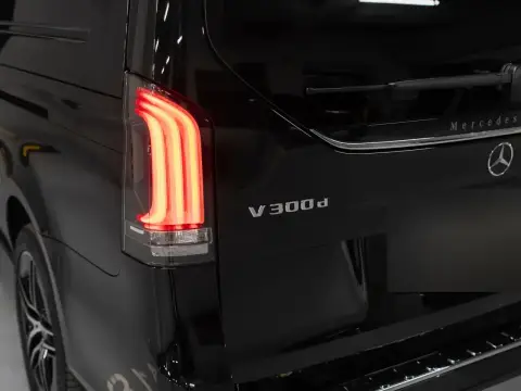Mercedes-Benz V-Класс, Iii (W447) Рестайлинг 2 2024 — миниатюра 3