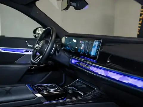 BMW 7 Серии, Vii (G70) 2022 — миниатюра 3