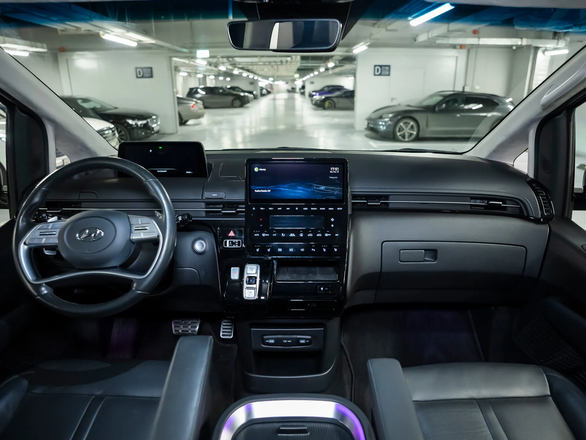 Hyundai Staria, I 2021 фото 10