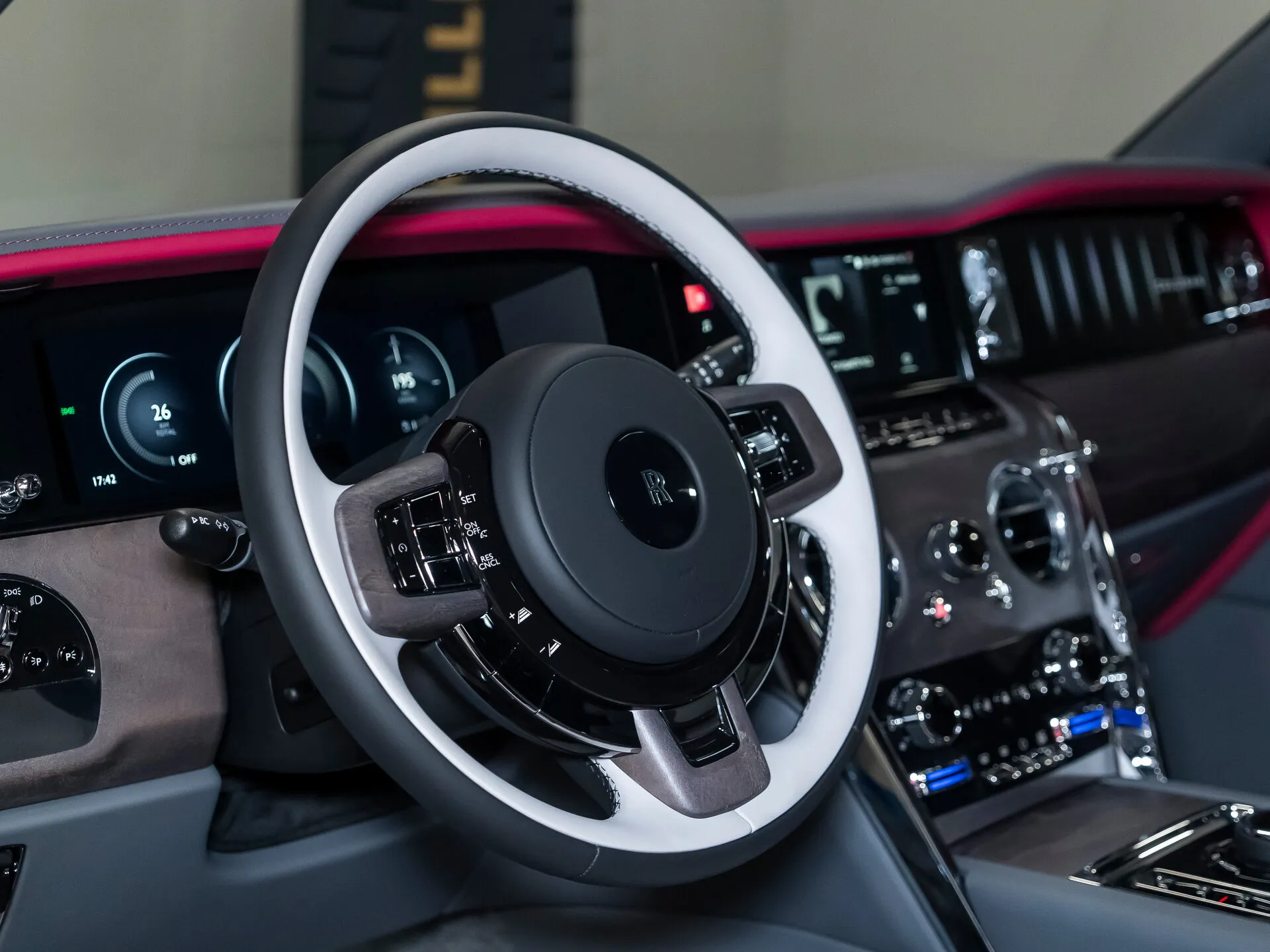 Rolls-Royce Cullinan, I Рестайлинг 2025 фото 7