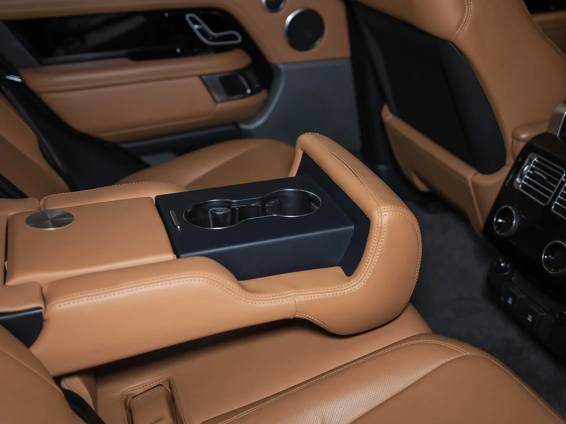 Land Rover Range Rover, Iv Рестайлинг 2018 фото 4