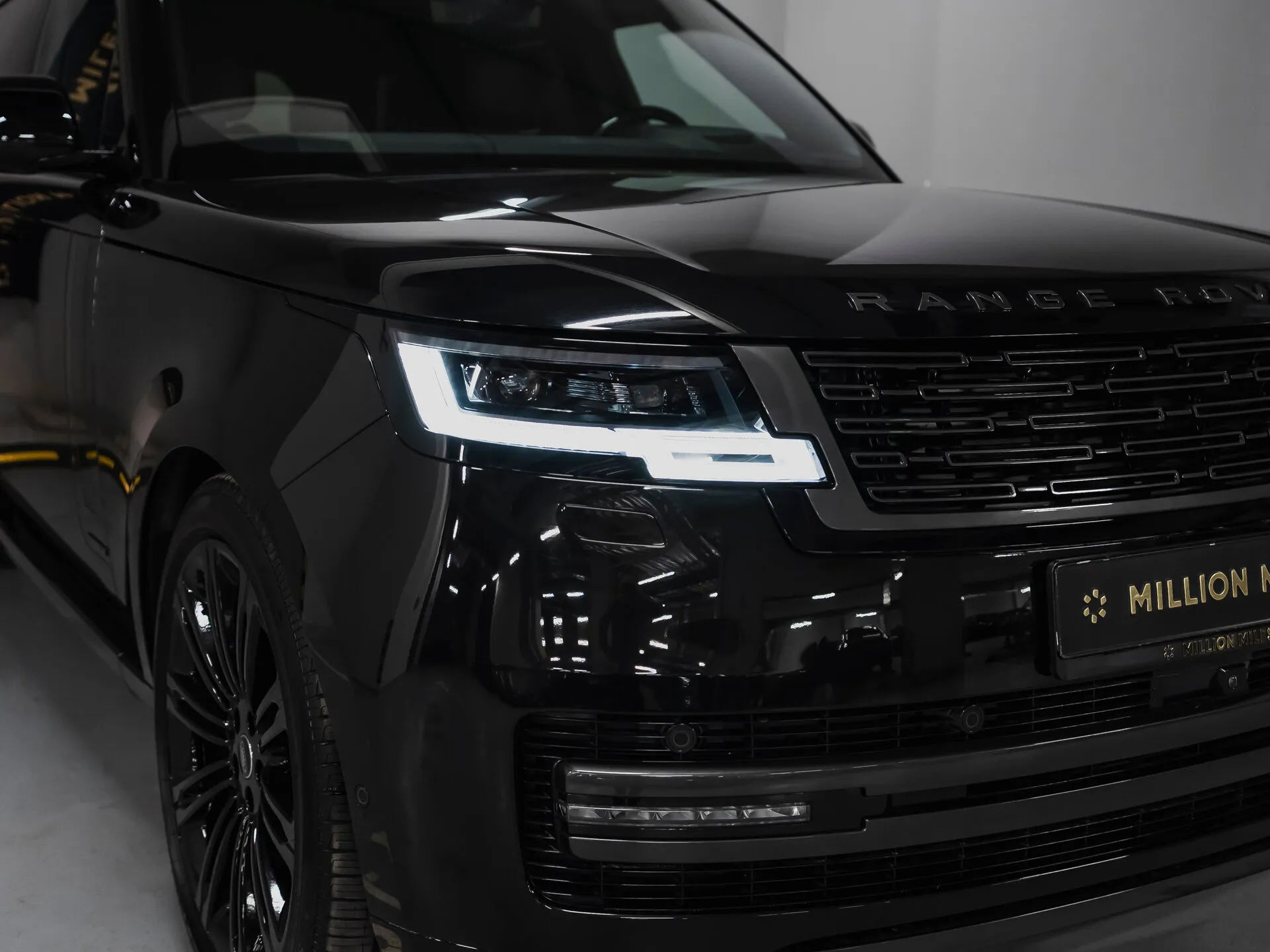 Land Rover Range Rover, V 2025