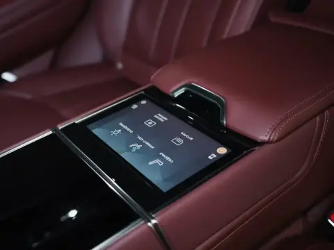 Land Rover Range Rover, V 2025 — миниатюра 10