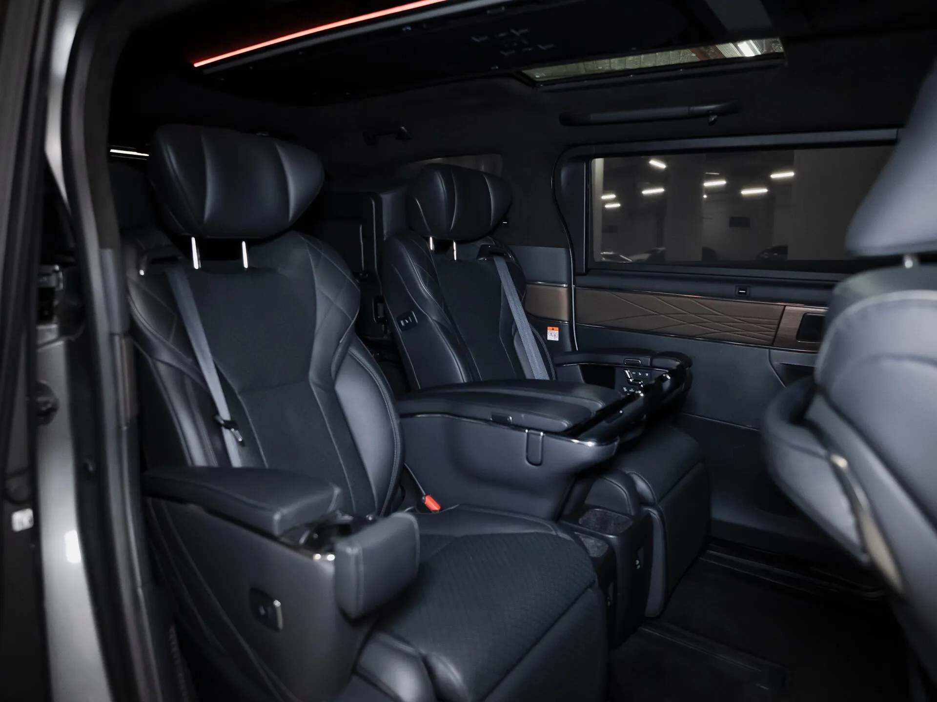 Toyota Alphard, Iv 2024 фото 4