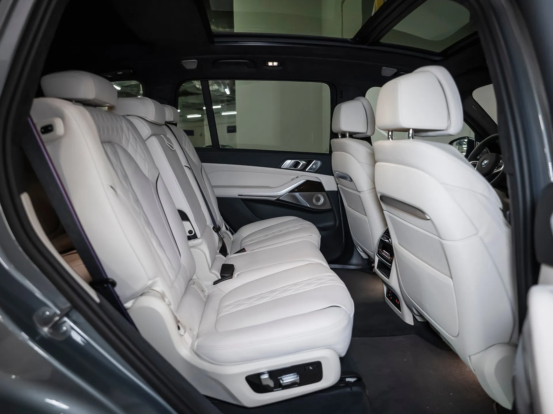 BMW X7, I (G07) Рестайлинг 2025 фото 6