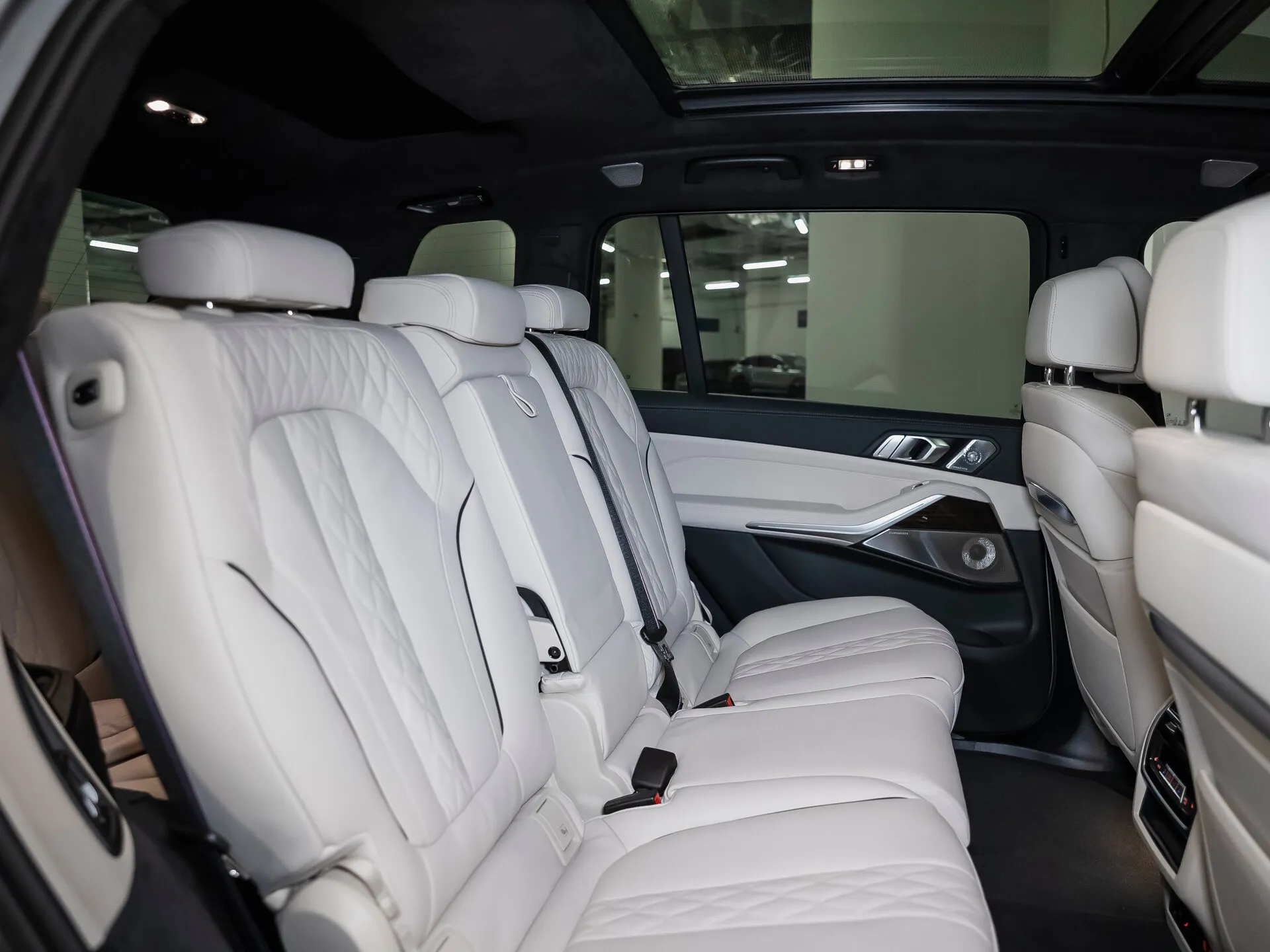 BMW X7, I (G07) Рестайлинг 2025 фото 9