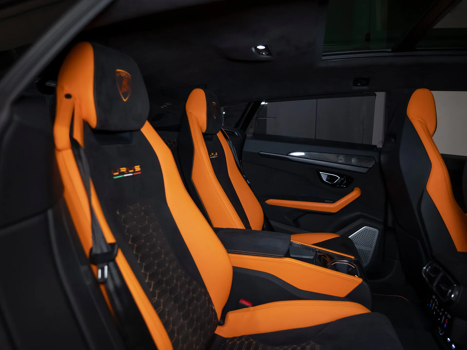 Lamborghini Urus, I 2021 фото 2