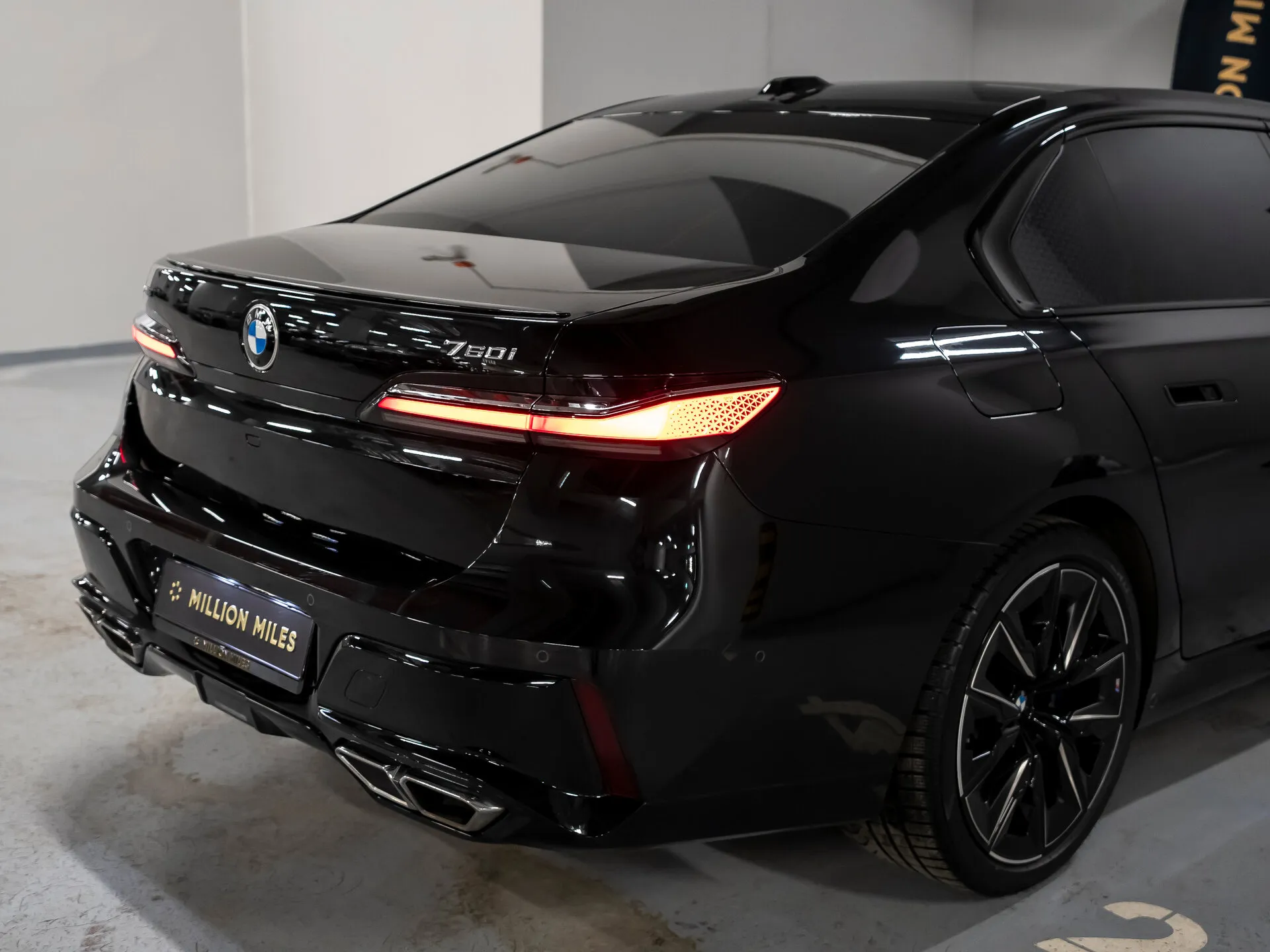 BMW 7 Серия 760, Vii (G70) 2023 фото 2