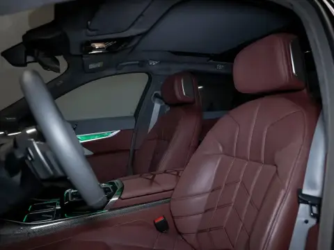 BMW 7 Серия 760, Vii (G70) 2023 — миниатюра 3