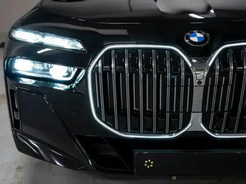 BMW 7 Серия 760, Vii (G70) 2023 — миниатюра 9
