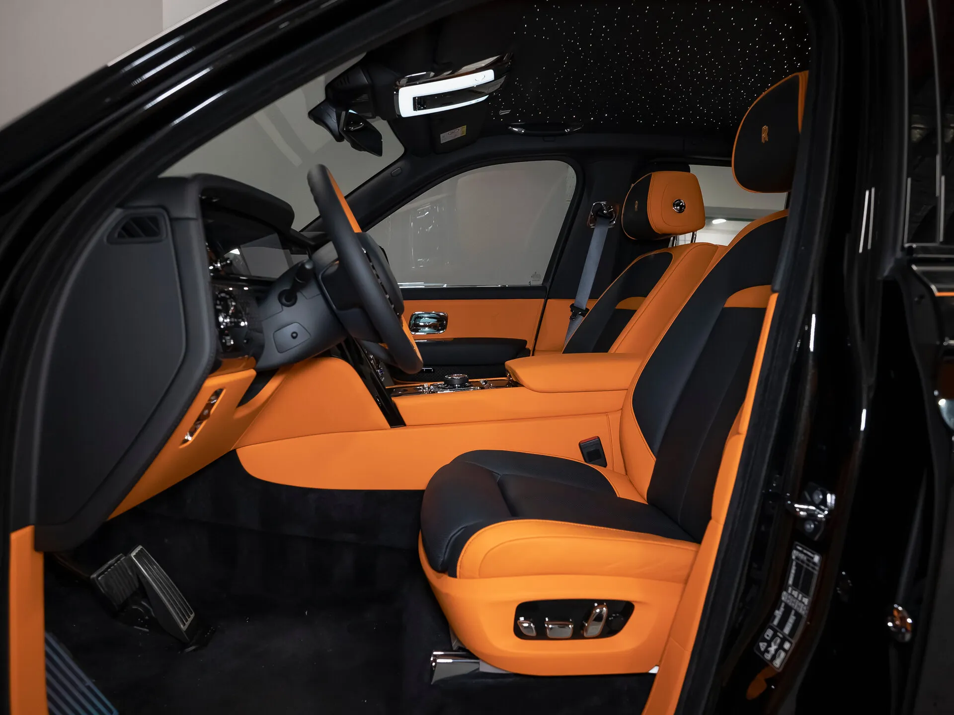 Rolls-Royce Cullinan, I Рестайлинг 2025 фото 3