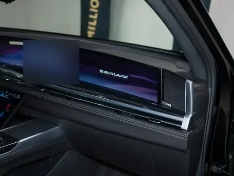 Cadillac Escalade, V Рестайлинг 2025 — миниатюра 8