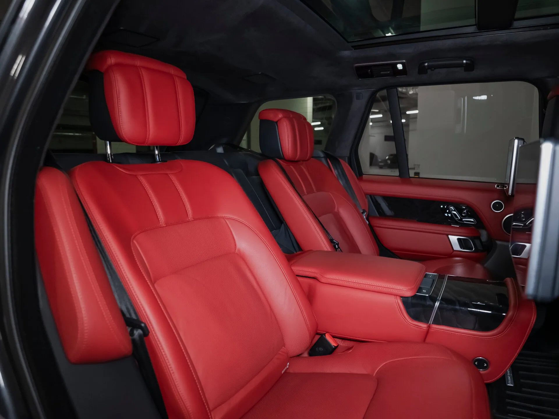 Land Rover Range Rover, Iv Рестайлинг 2019 фото 6
