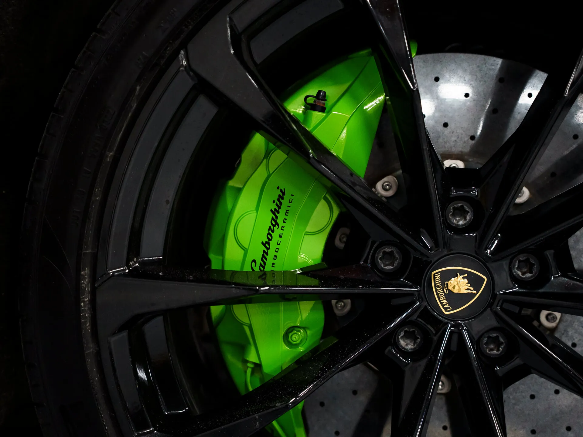 Lamborghini Urus, I 2022 фото 3