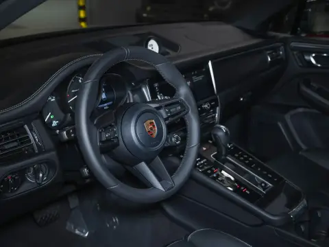 Porsche Macan, I Рестайлинг 2 2025
