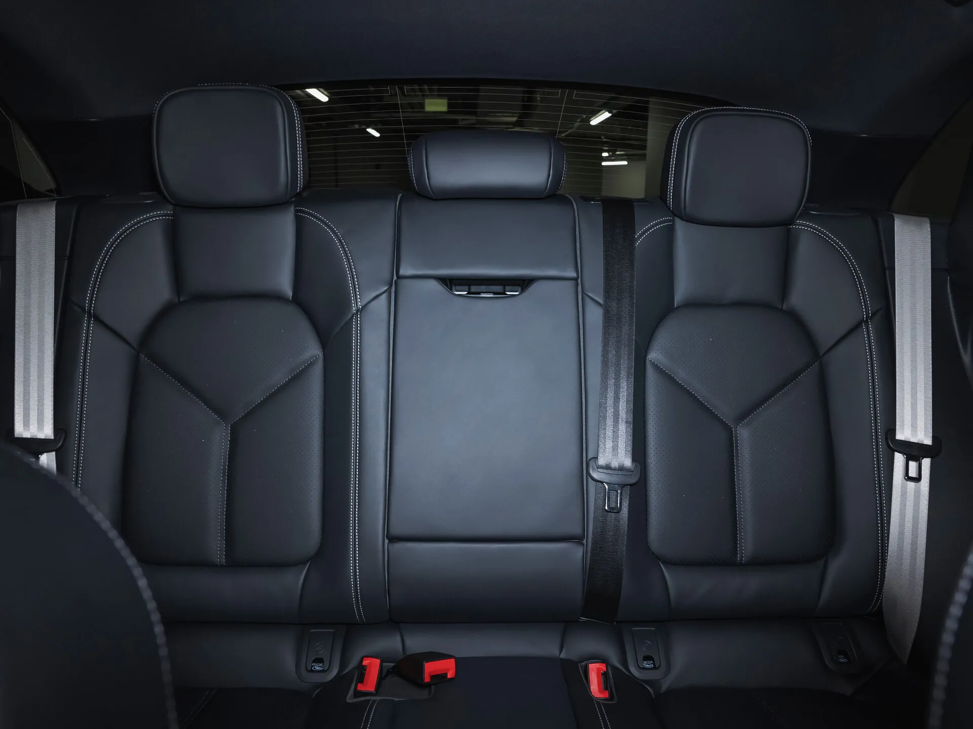 Porsche Macan, I Рестайлинг 2 2025 фото 6