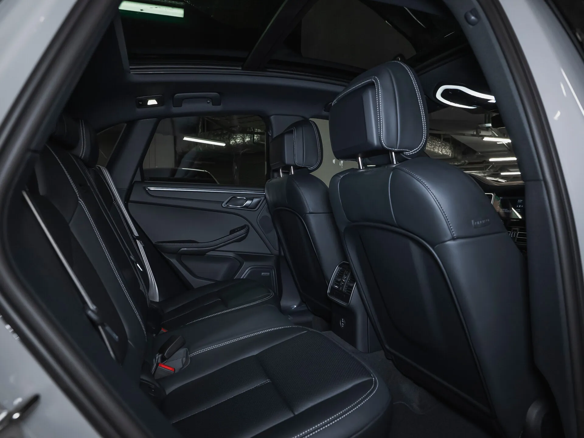 Porsche Macan, I Рестайлинг 2 2025 фото 8