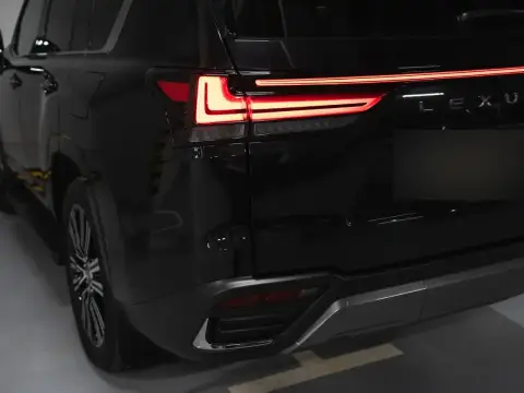 Lexus LX 600, Iv 2023 — миниатюра 3