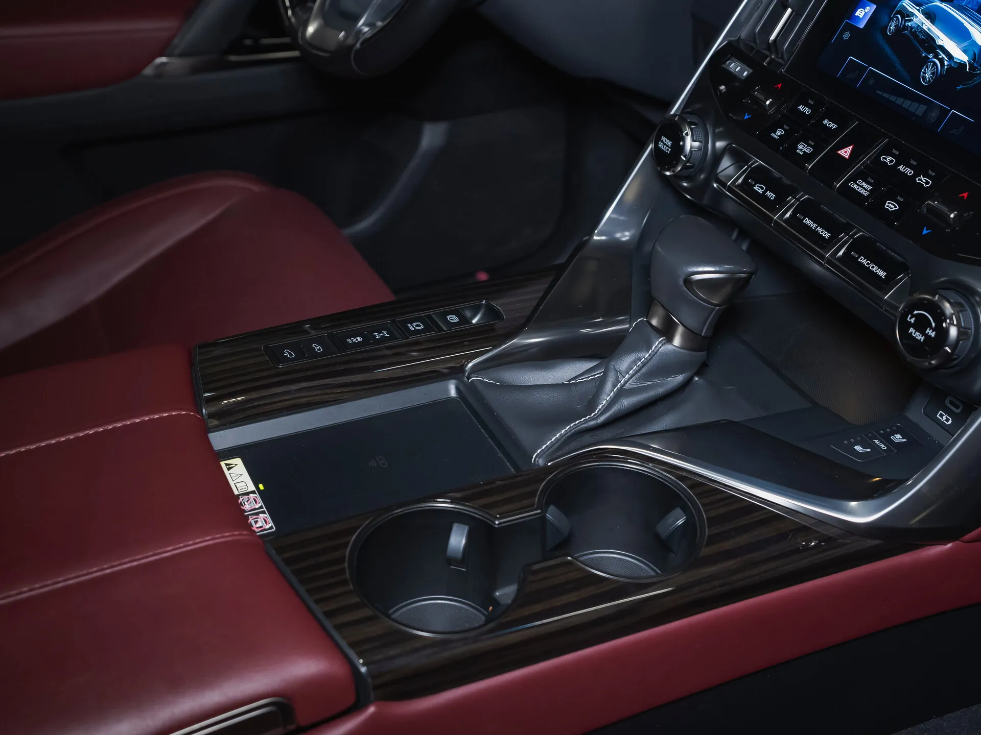 Lexus LX 600, Iv 2023 фото 6