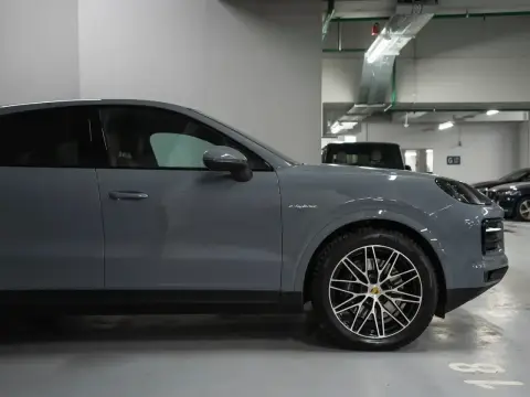 Porsche Cayenne E-Hybrid Coupé, Iii Рестайлинг 2024 — миниатюра 9