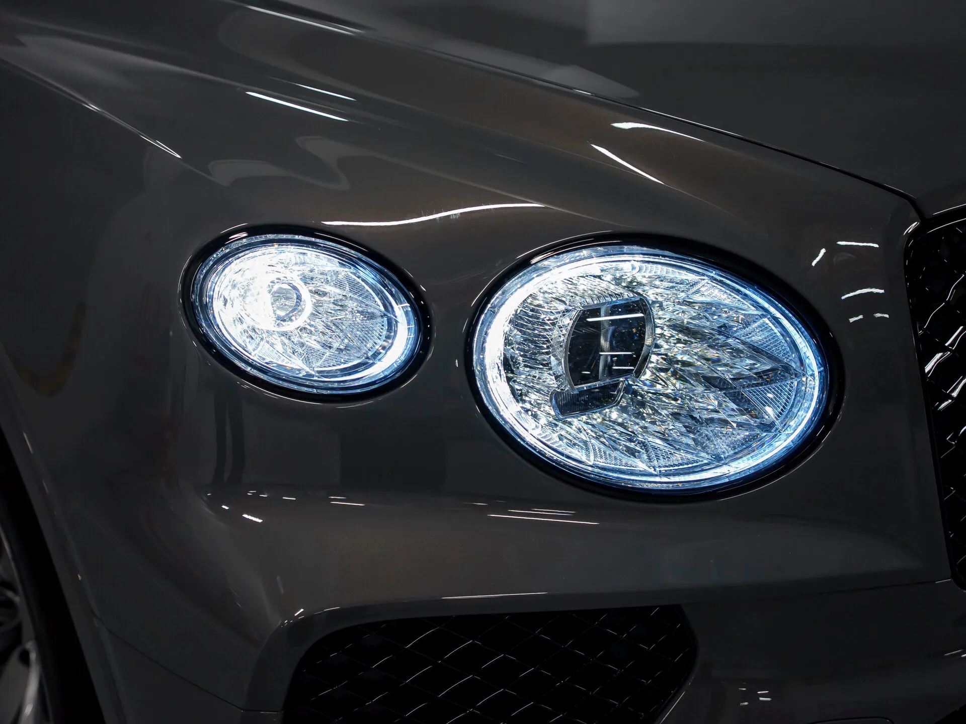 Bentley Bentayga, I Рестайлинг 2025