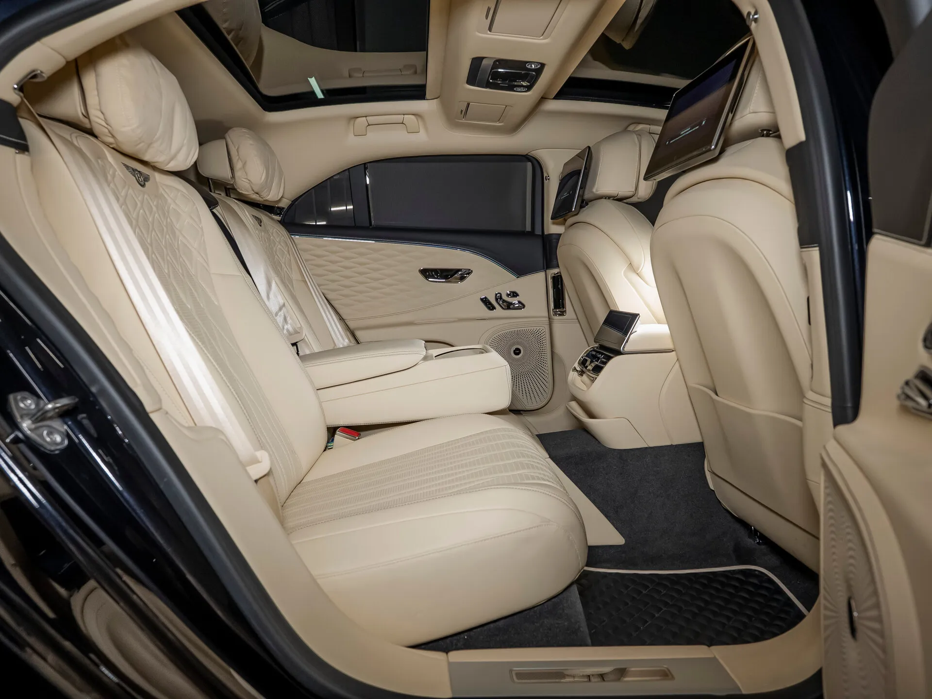Bentley Flying Spur, Iii 2022 фото 5