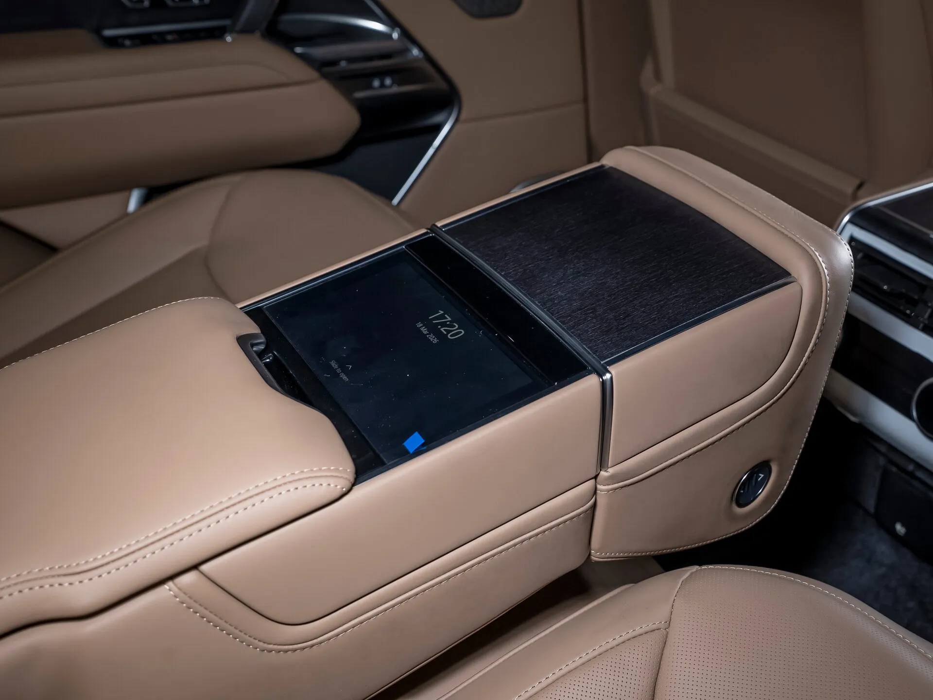 Land Rover Range Rover, V 2025 фото 3