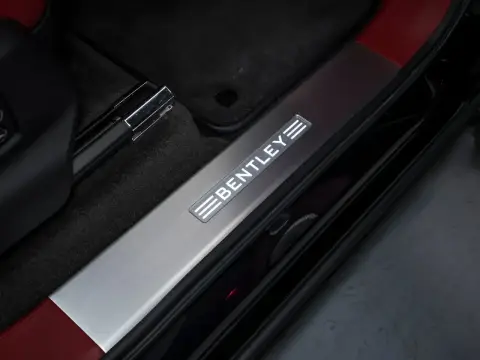 Bentley Bentayga, I Рестайлинг 2020 — миниатюра 2