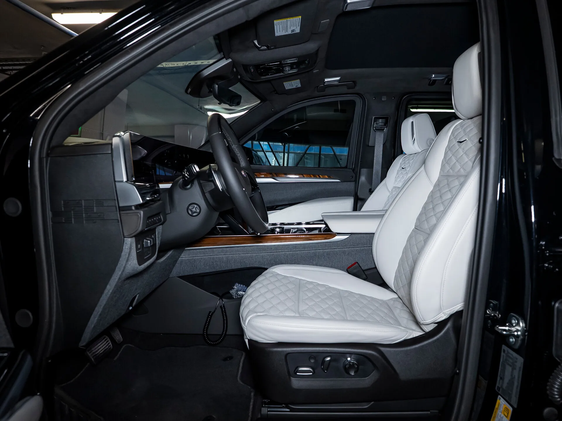 Cadillac Escalade, V Рестайлинг 2025 фото 5